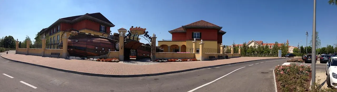 Gardaland Adventure Hotel Castelnuovo del Garda Italy
