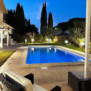 https://villa-residence-il-boschetto-con-piscina.it-tuscanyhotel.com